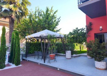 gazebo - Four-room apartment Via Juvarra 9, Chieri - photo 10