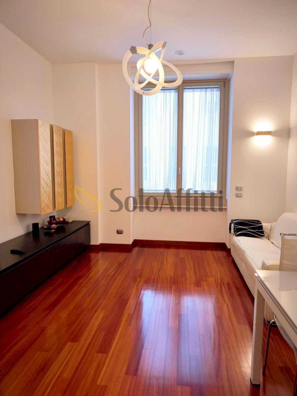soggiorno - Two-room apartment VIA ARCIVESCOVADO 2, Torino (neighborhood Centro) - photo 2