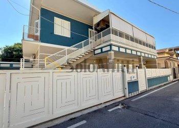 ESTERNO - Two-room apartment via tagliamento 2, Alba Adriatica - photo 12