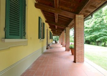vendesi villa moderna con piscina lucca IMG_9761 - Villa Via di Tiglio 33, Capannori - foto 19