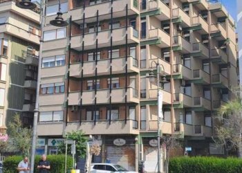 Palazzo - Apartment Via Ancona, Nettuno - photo 1