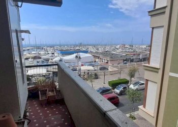Balcone - Apartment Via Ancona, Nettuno - photo 5
