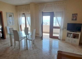 Salone triplo - Apartment Via Ancona, Nettuno - photo 9