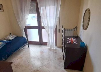Camera d aletto - Apartment Via Ancona, Nettuno - photo 22