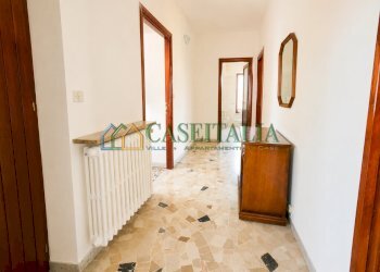 Corridoio - Three-room apartment Via IV Novembre 13, Buttigliera Alta - photo 8