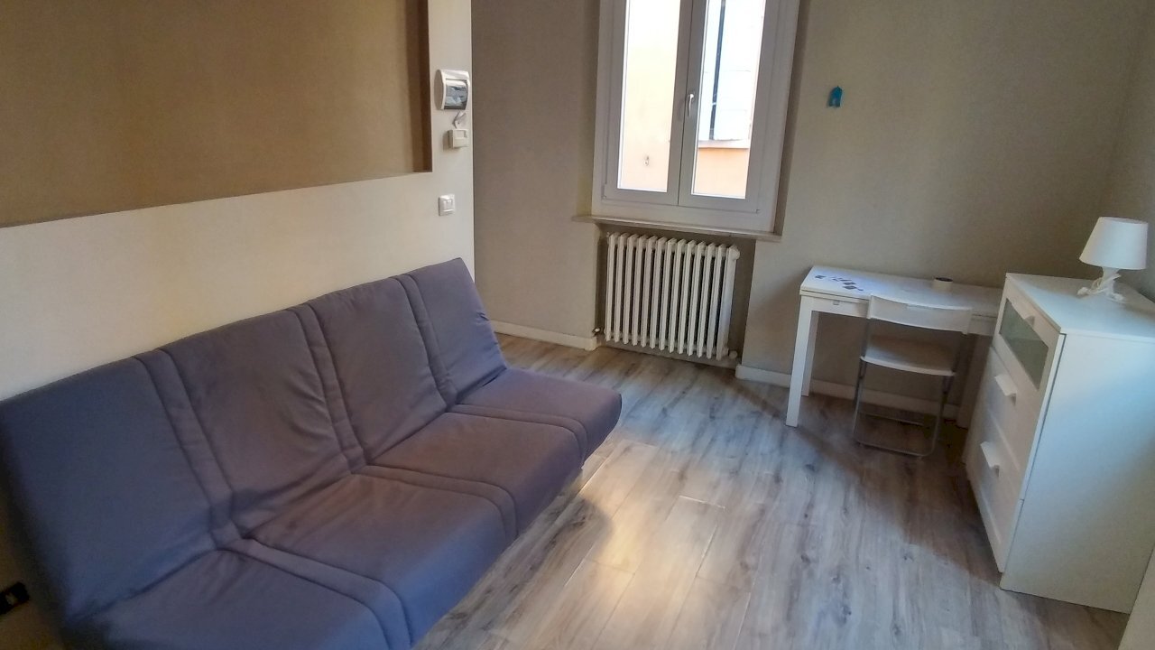 20170923_092402_HDR.jpg - One-room apartment Via del Voltone 12, Modena (neighborhood Circoscrizione 1) - photo 1