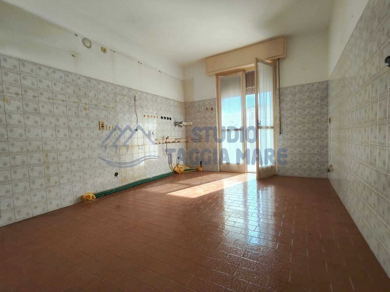 1d3a420a-6cee-447f-b24a-6a61bdd8a8d3 - Appartamento Via San Francesco, Taggia - foto 3