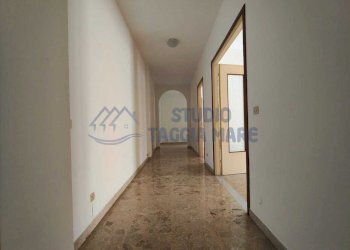 b6048924-6520-42a4-bb0b-e5405e912ba9 - Appartamento Via San Francesco, Taggia - foto 14