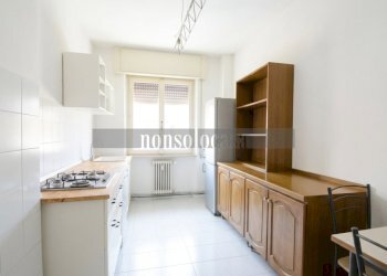 CUCINA - Appartamento Via Alessandro Manzoni 73, Perugia - foto 5