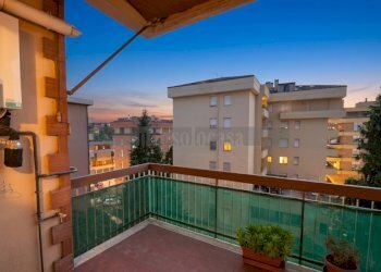 BALCONE - Appartamento Via Alessandro Manzoni 73, Perugia - foto 16
