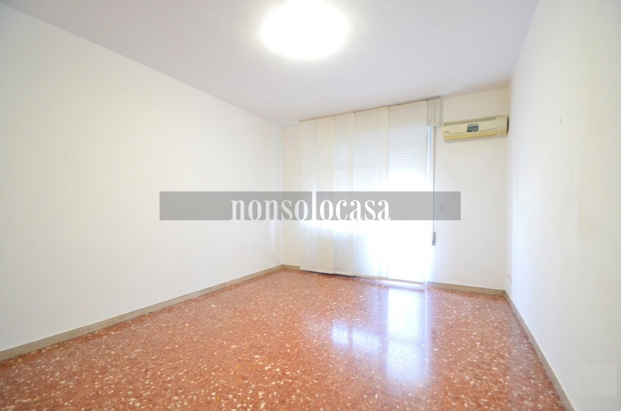 SALA - Three-room apartment Via Alessandro Manzoni, Perugia - photo 3