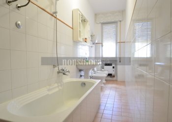 BAGNO - Three-room apartment Via Alessandro Manzoni, Perugia - photo 18