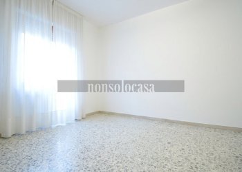 CAMERA MATRIMONIALE - Three-room apartment Via Alessandro Manzoni, Perugia - photo 9