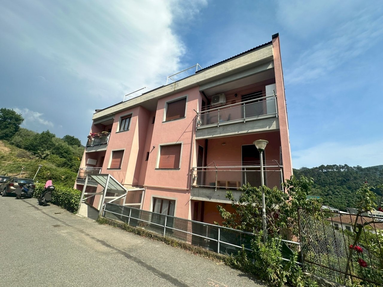 WhatsApp Image 2026-05-28 at 18.59.52 - Appartamento Via San D'Acquisto 8, Casarza Ligure - foto 1