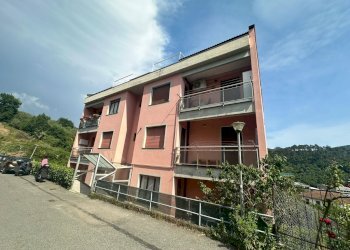 WhatsApp Image 2026-05-28 at 18.59.52 - Appartamento Via San D'Acquisto 8, Casarza Ligure - foto 1