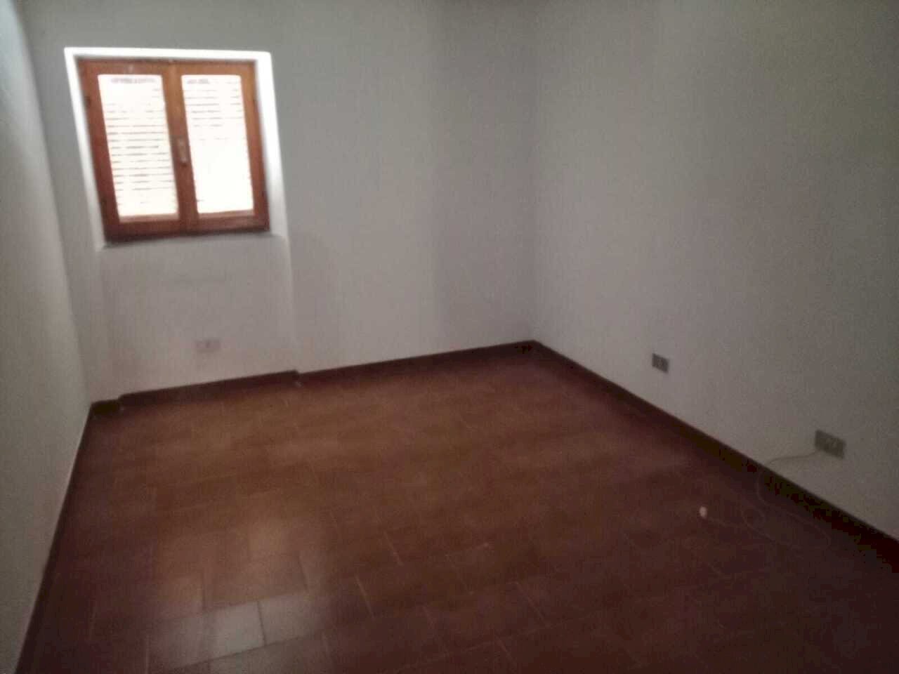 WhatsApp Image 2026-06-08 at 18.03.22 (2) - Three-room apartment Strada Statale 1 9, Deiva Marina - photo 1