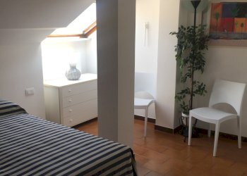 camera da letto - Three-room apartment Via Milite Ignoto, Alassio - photo 11