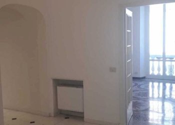 WhatsApp Image 2026-06-18 at 10.19.18 (1) - Appartamento Via Assarotti 23, Genova (zona Castelletto) - foto 15