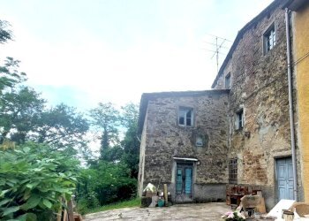 Rustic Via di Gavazzoli, Vernio - photo 2