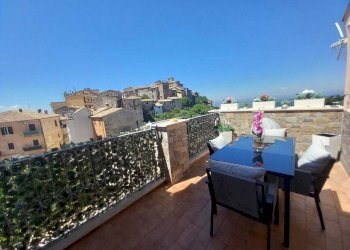1 - Trilocale viale Umberto Primo  7, San Polo dei Cavalieri - foto 1