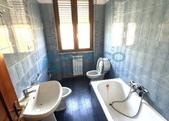 IMG_5258 - Three-room apartment Via Della Ghiara, La Spezia - photo 10