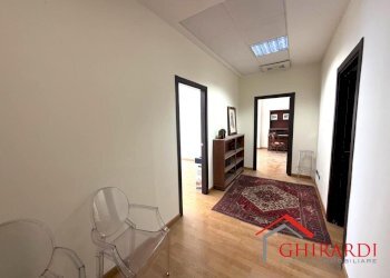 1.1 INGRESSO.jpeg - Ufficio Piazza Dante 10, Genova - foto 3