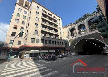 7.0 EDIFICIO.jpeg - Ufficio Piazza Dante 10, Genova - foto 14