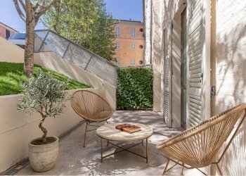 11 - CORTE esterna - Three-room apartment Via Giuseppe Diaschi 4, Jesi - photo 10