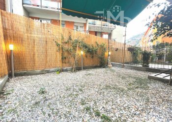 TERRAZZO GIARDINO CON TENDA DA SOLE - Quadrilocale Piazzale Goffredo Mameli 8, Recco - foto 2