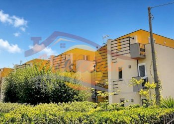 66a409d1-ebb2-495e-87ef-654594be6e03 - Trilocale VIALE GARRONE, Siracusa - foto 2