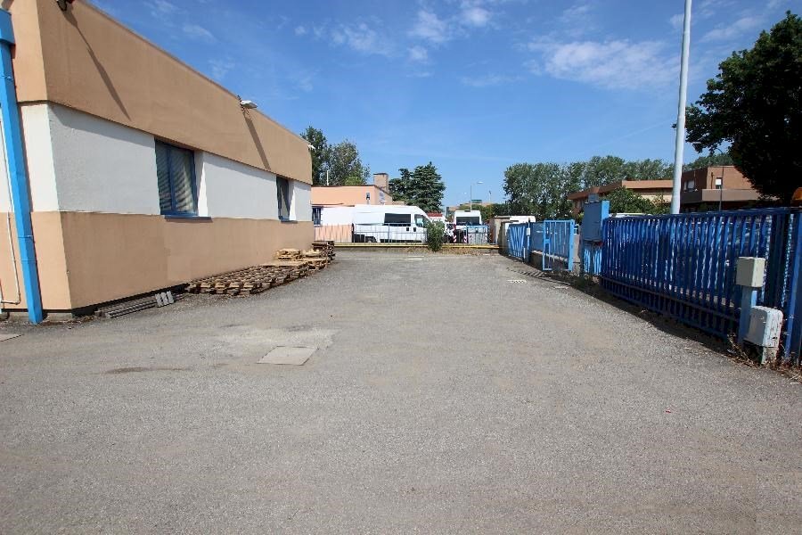 Capannone Calderara di Reno - foto 3