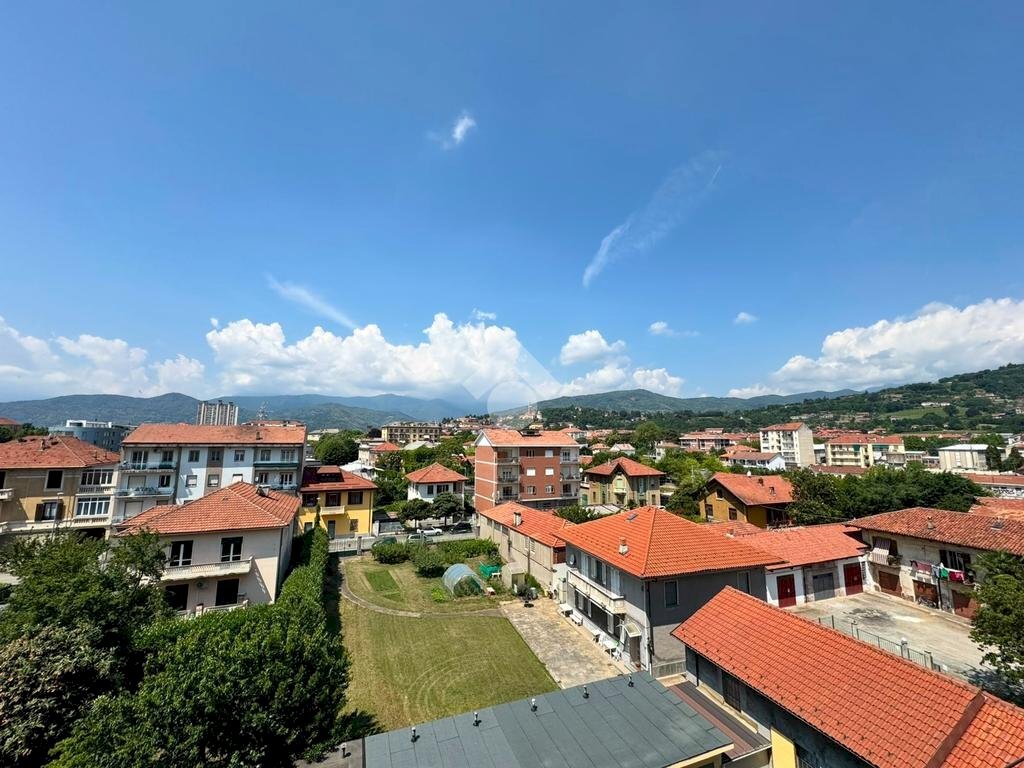 Apartment Via cagni, Pinerolo - photo 1