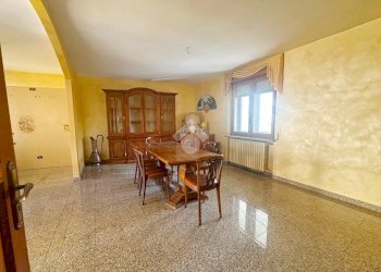 Four-room apartment Via losa, Robassomero - photo 12
