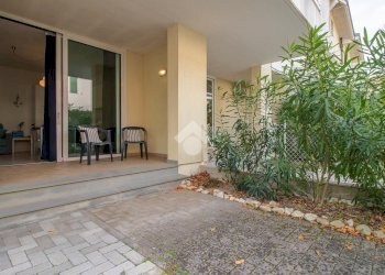Three-room apartment Via Eugenio Montale, Cervia - photo 1