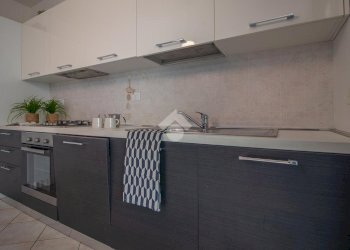 Three-room apartment Via Eugenio Montale, Cervia - photo 5