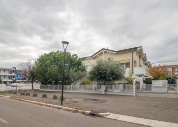 Three-room apartment Via Eugenio Montale, Cervia - photo 38