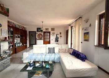 Portion of a house Via Lobrino, Cerano - photo 17
