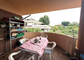 Portion of a house Via Lobrino, Cerano - photo 21