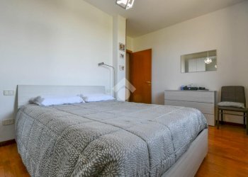Three-room apartment Via Chiesa Vecchia, Poggio Renatico - photo 13