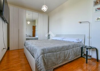 Three-room apartment Via Chiesa Vecchia, Poggio Renatico - photo 14