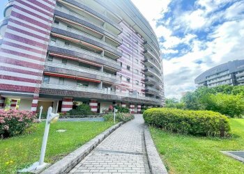 Trilocale Via vincenzo da seregno, Milano (zona Bruzzano) - foto 1