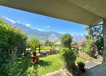 Villa a Schiera Via Alessandro Passerin D'Entreves, Aosta - foto 5