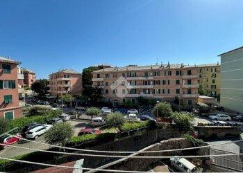 Three-room apartment Corso Europa, Genova (neighborhood Sturla) - photo 4