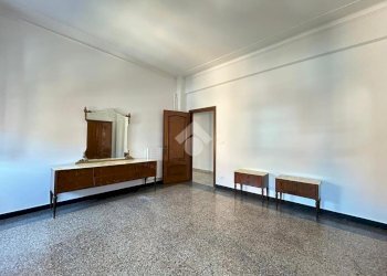 Three-room apartment Corso Europa, Genova (neighborhood Sturla) - photo 9