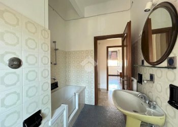 Three-room apartment Corso Europa, Genova (neighborhood Sturla) - photo 14