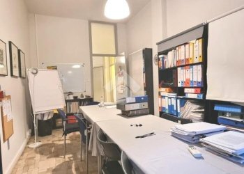 Office Via Milazzo, Bologna (neighborhood Centro Storico) - photo 9