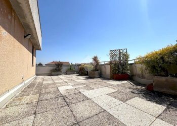 Apartment Via Novara, Legnano - photo 4