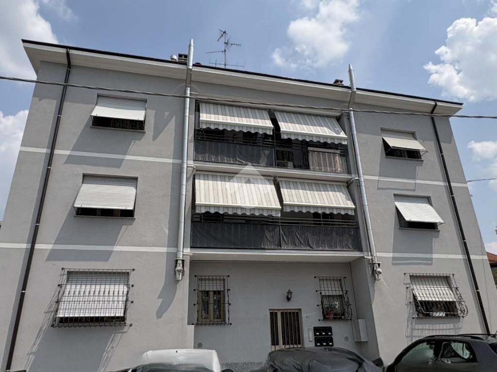 Three-room apartment Via Cadorna, Senago - photo 1