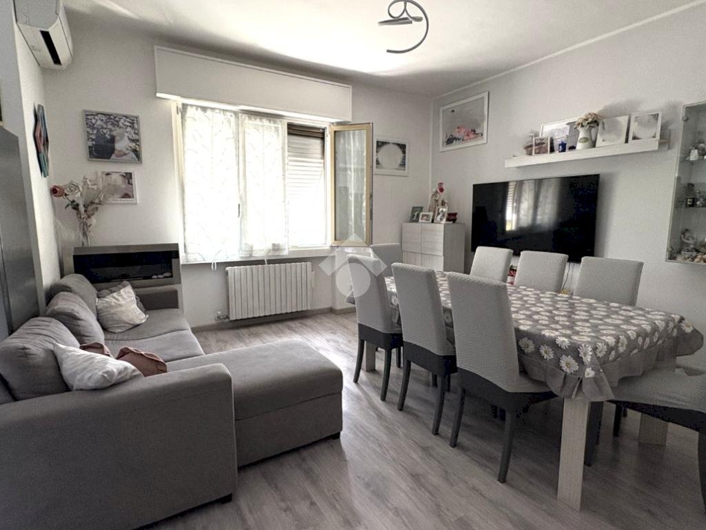 Three-room apartment Via Cadorna, Senago - photo 2