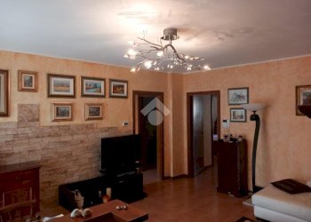 Three-room apartment Via della cooperazione, Rozzano - photo 6